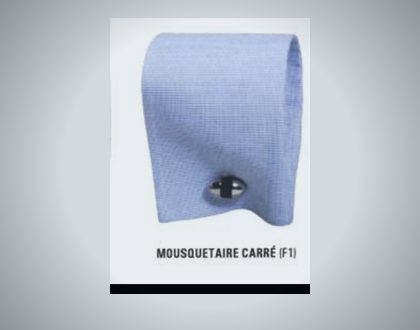 Mousquetaire Carre cuff style